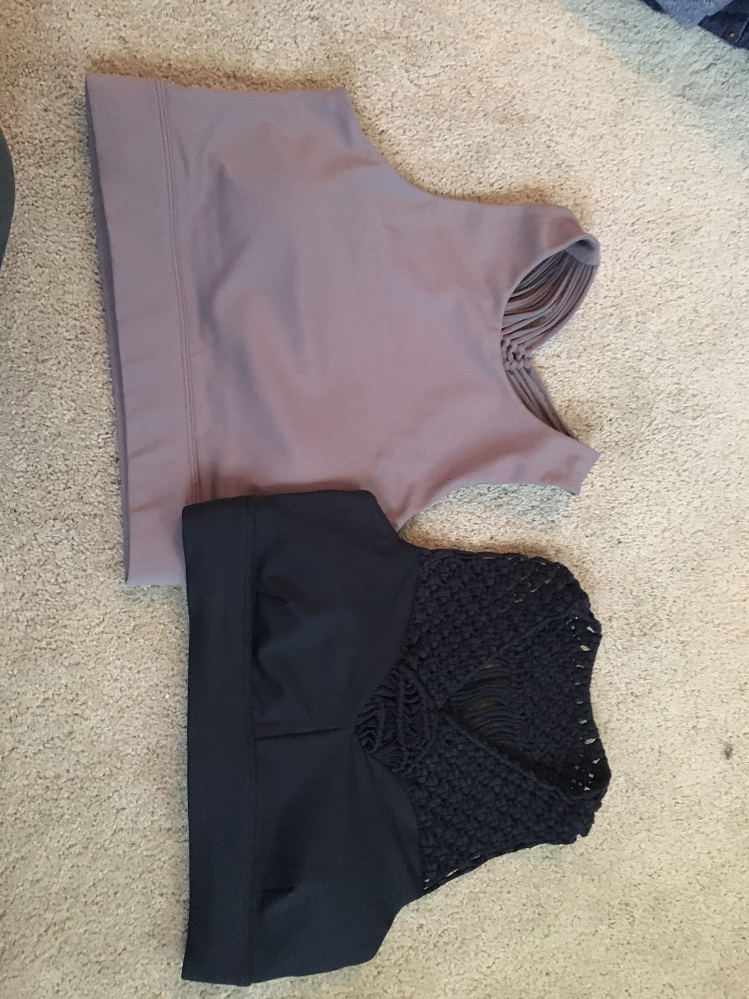 Fit Review- Carbon38 Sayang Collection! Gili Hoodie & Lovina Tank