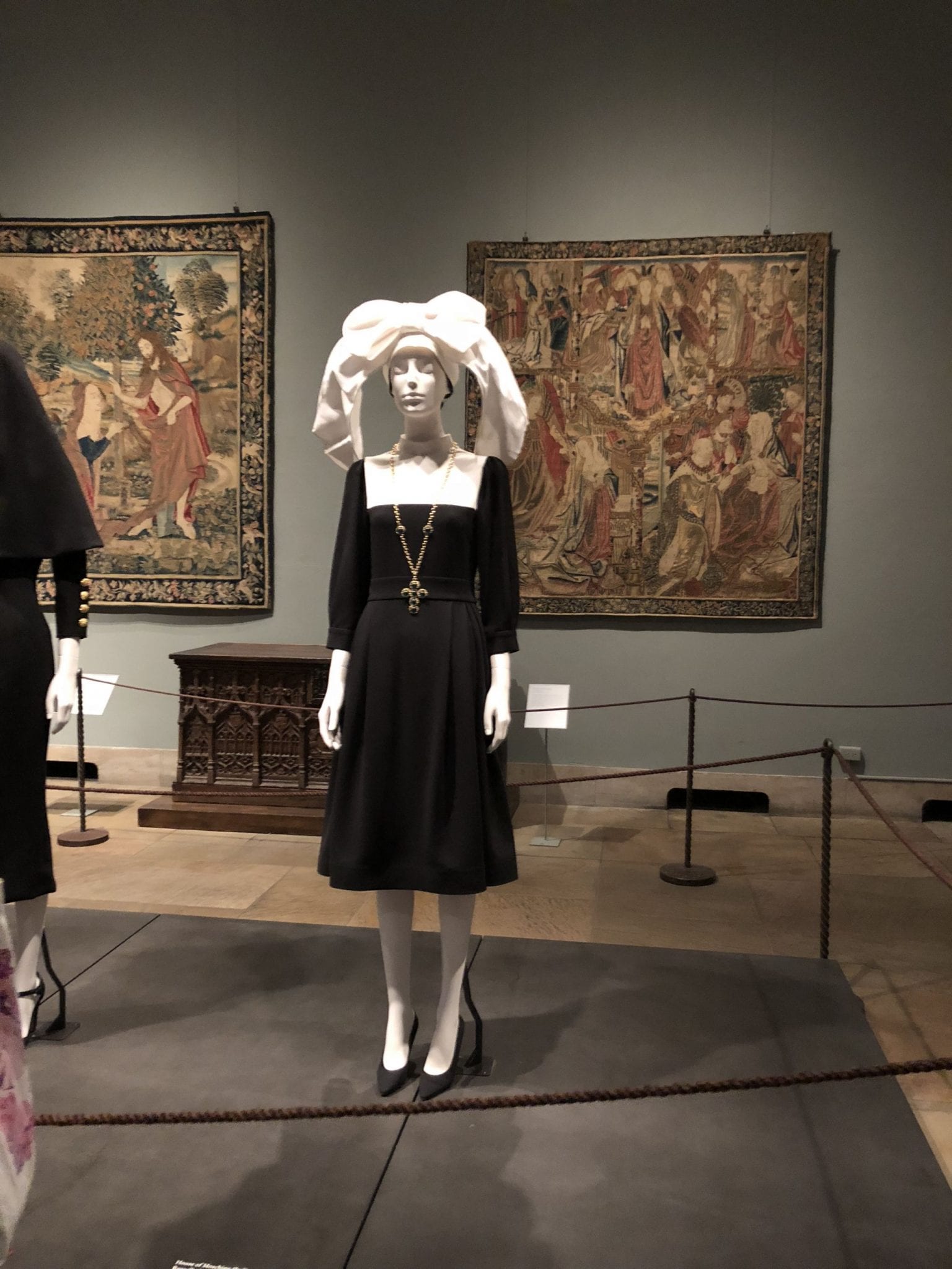Heavenly Bodies: Fashion and the Catholic Imagination, Metropolitan Museum