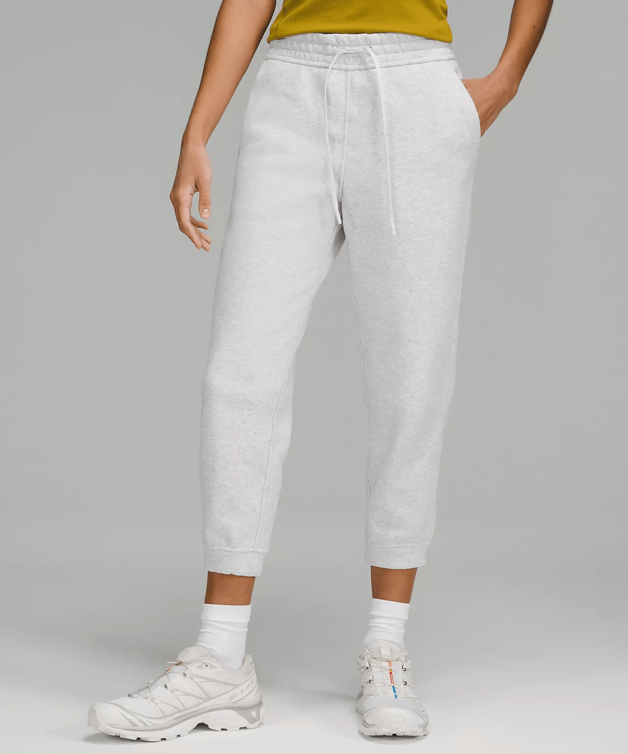 Loungeful High-Rise Cropped Jogger 2